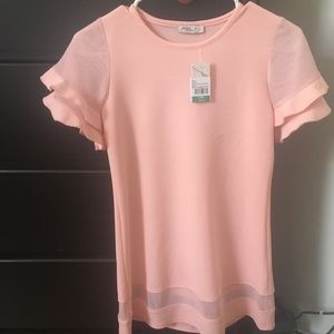 New dress with ruffled sleeves and mesh details